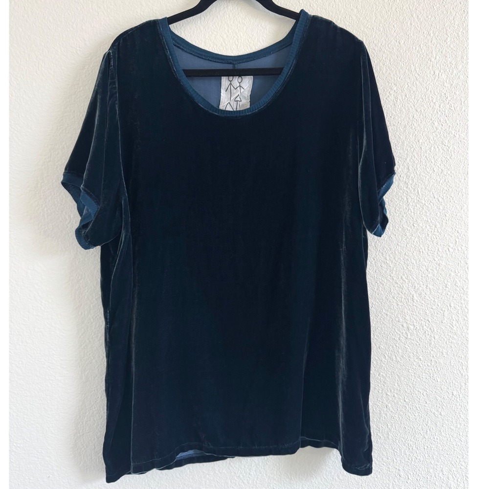 Pete & Greta Johnny Was Navy‎ Blue Silk Blend Velvet Short Sleeve T-Shirt Size L